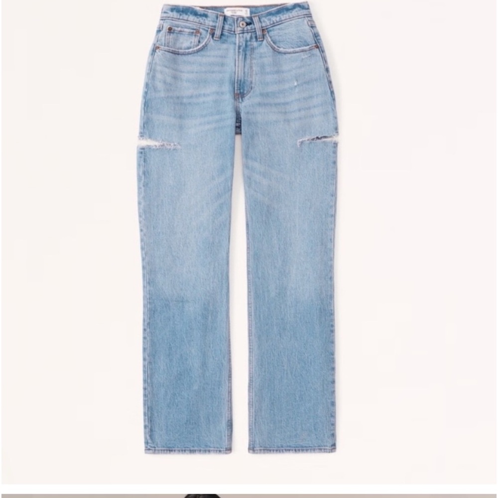 Abercrombie and Fit Mid Rise “The Baggy” Curve Love Jeans